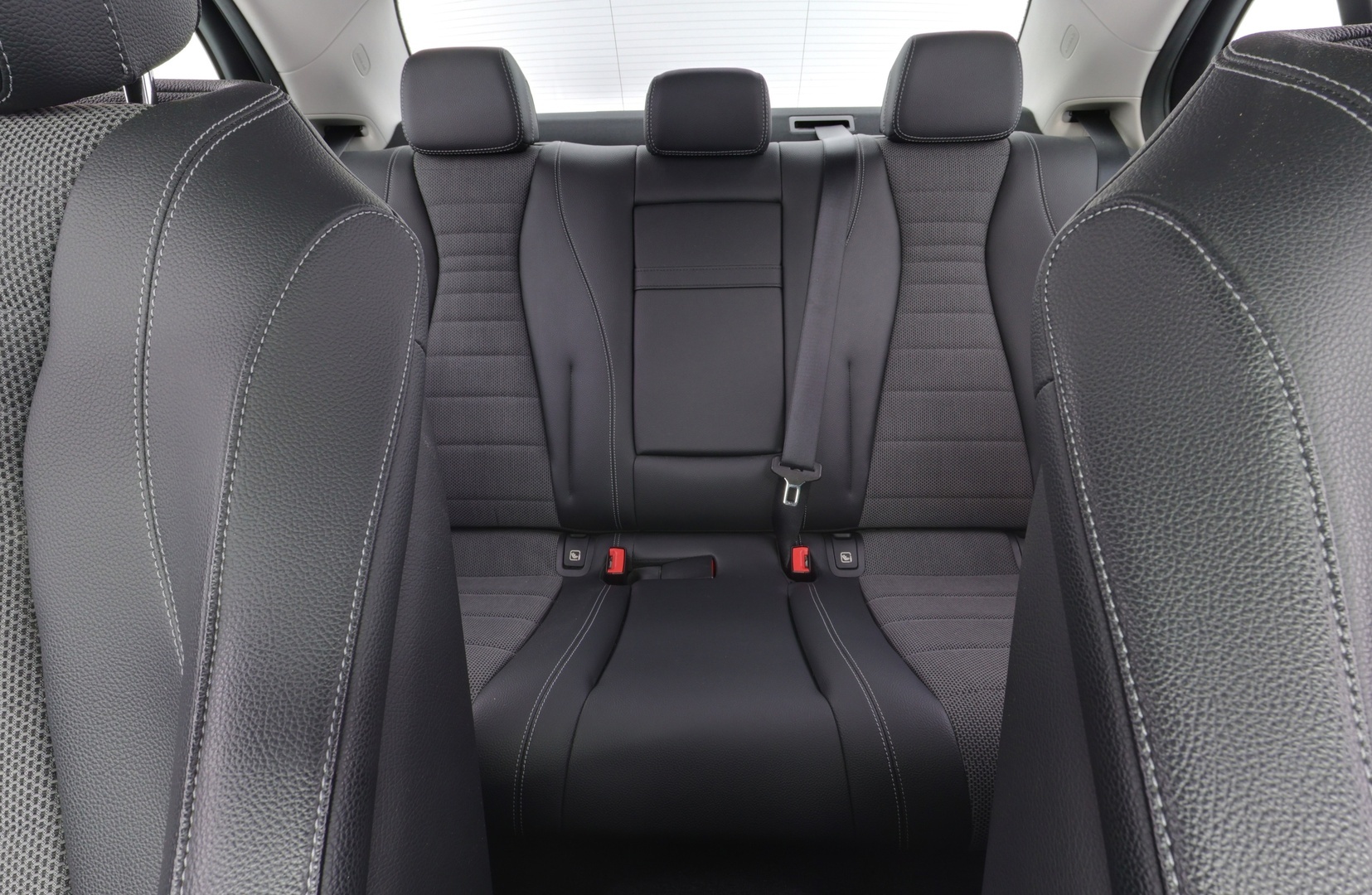 MERCEDES-BENZ E 2018