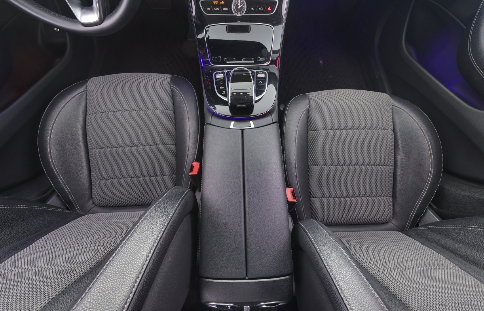 MERCEDES-BENZ E 2018