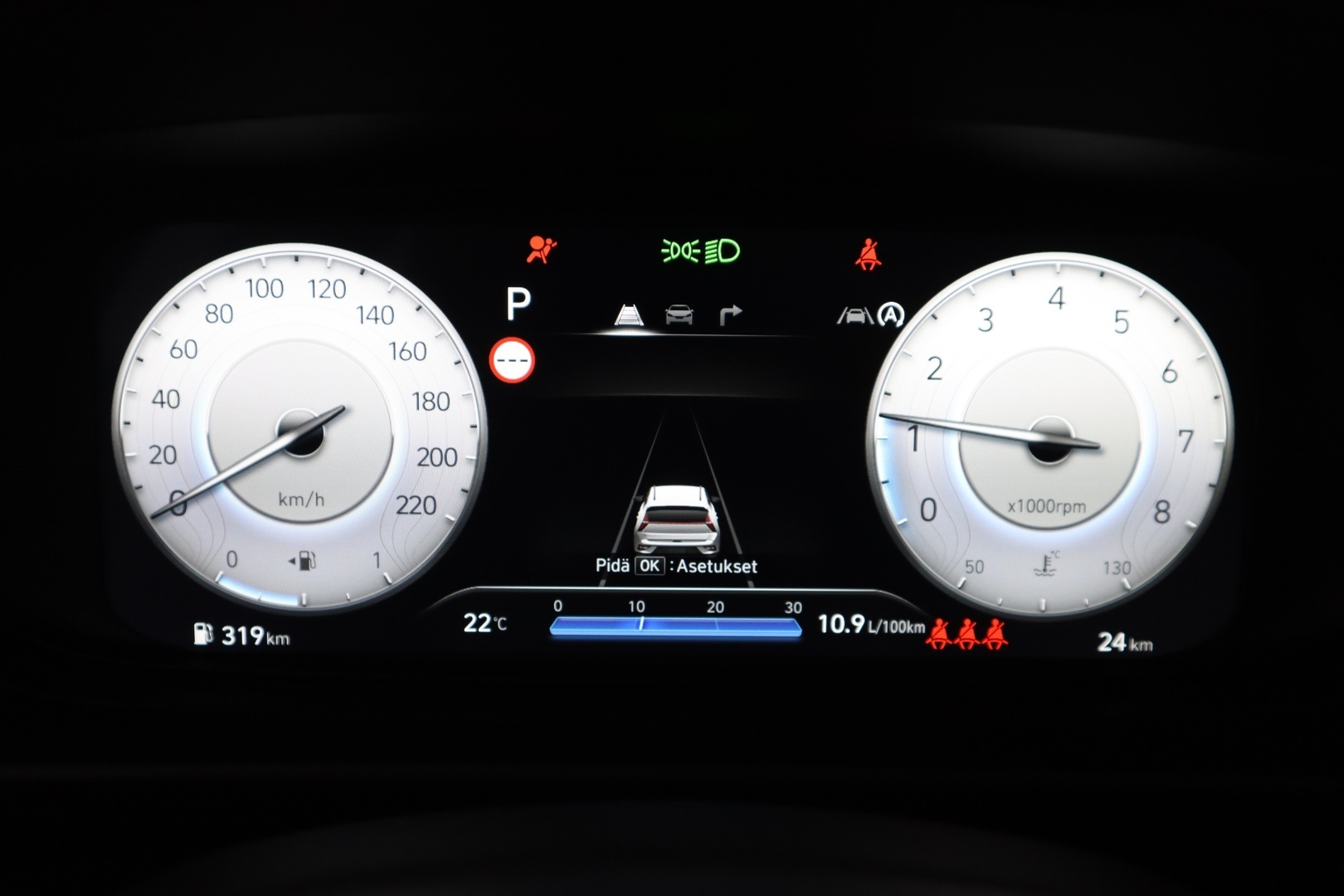 HYUNDAI BAYON Cross 10