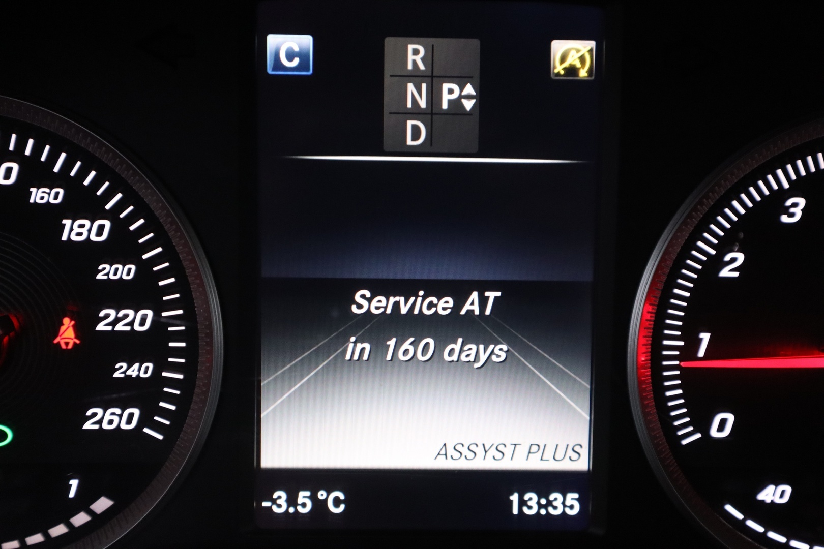 MERCEDES-BENZ C 2015