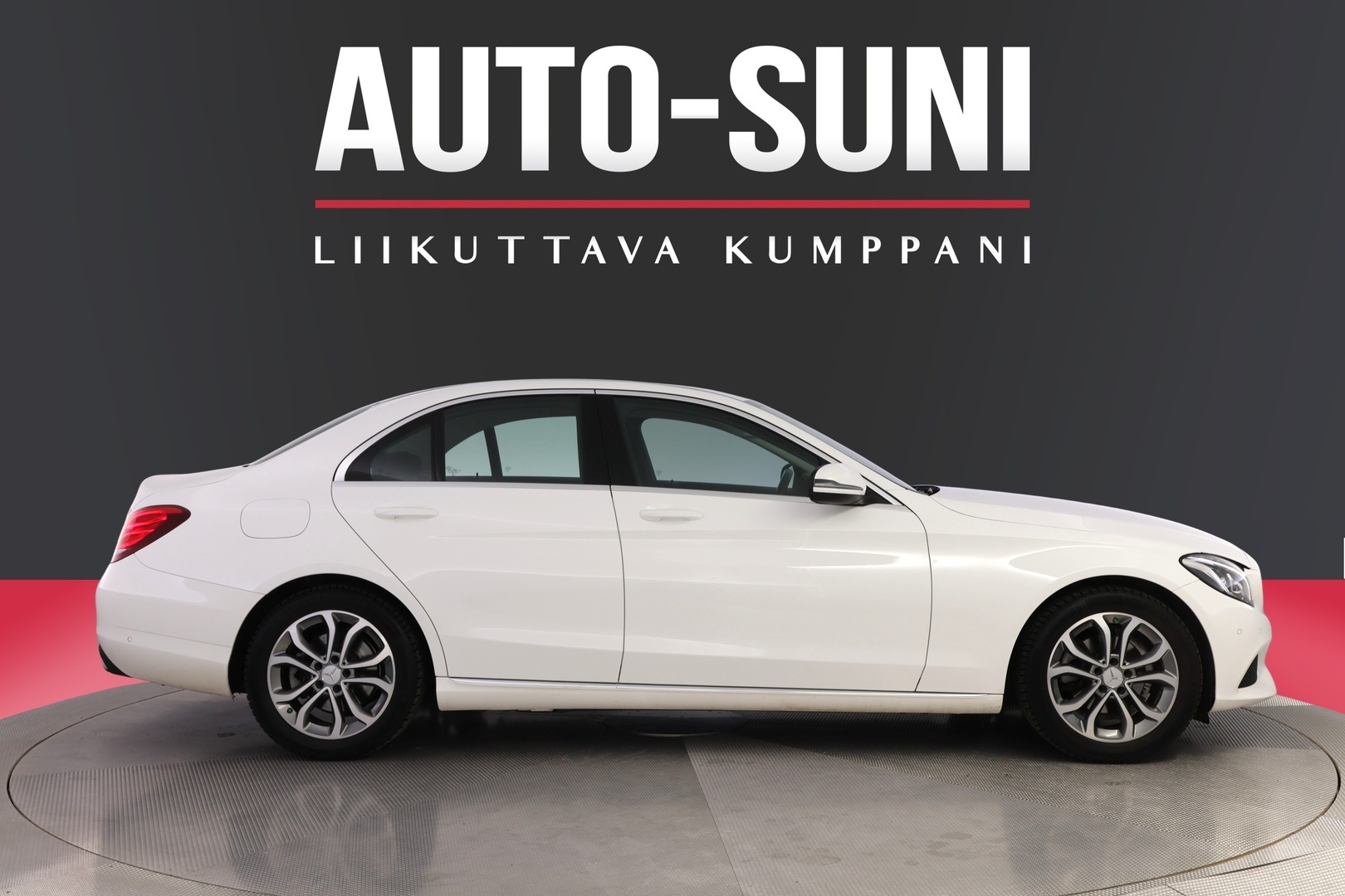 MERCEDES-BENZ C 2015