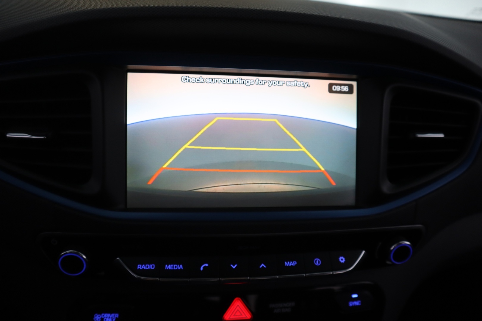 HYUNDAI IONIQ hybrid 2017