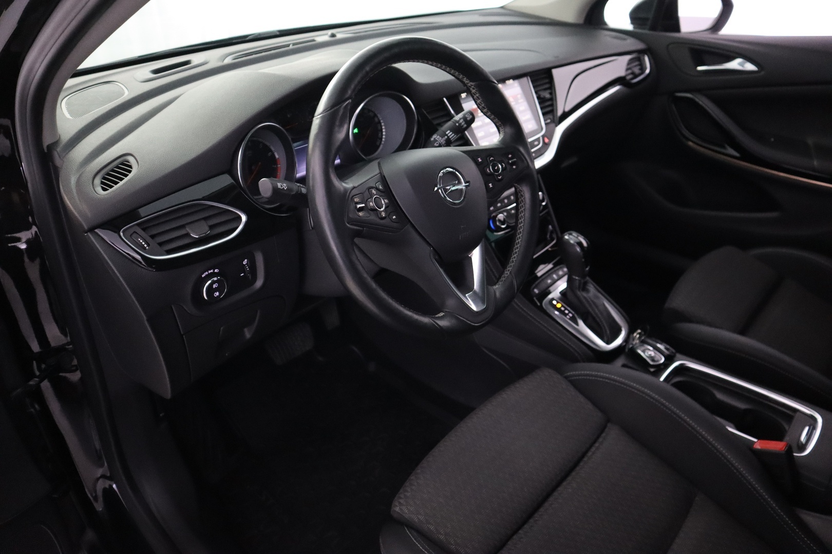 OPEL Astra 2017