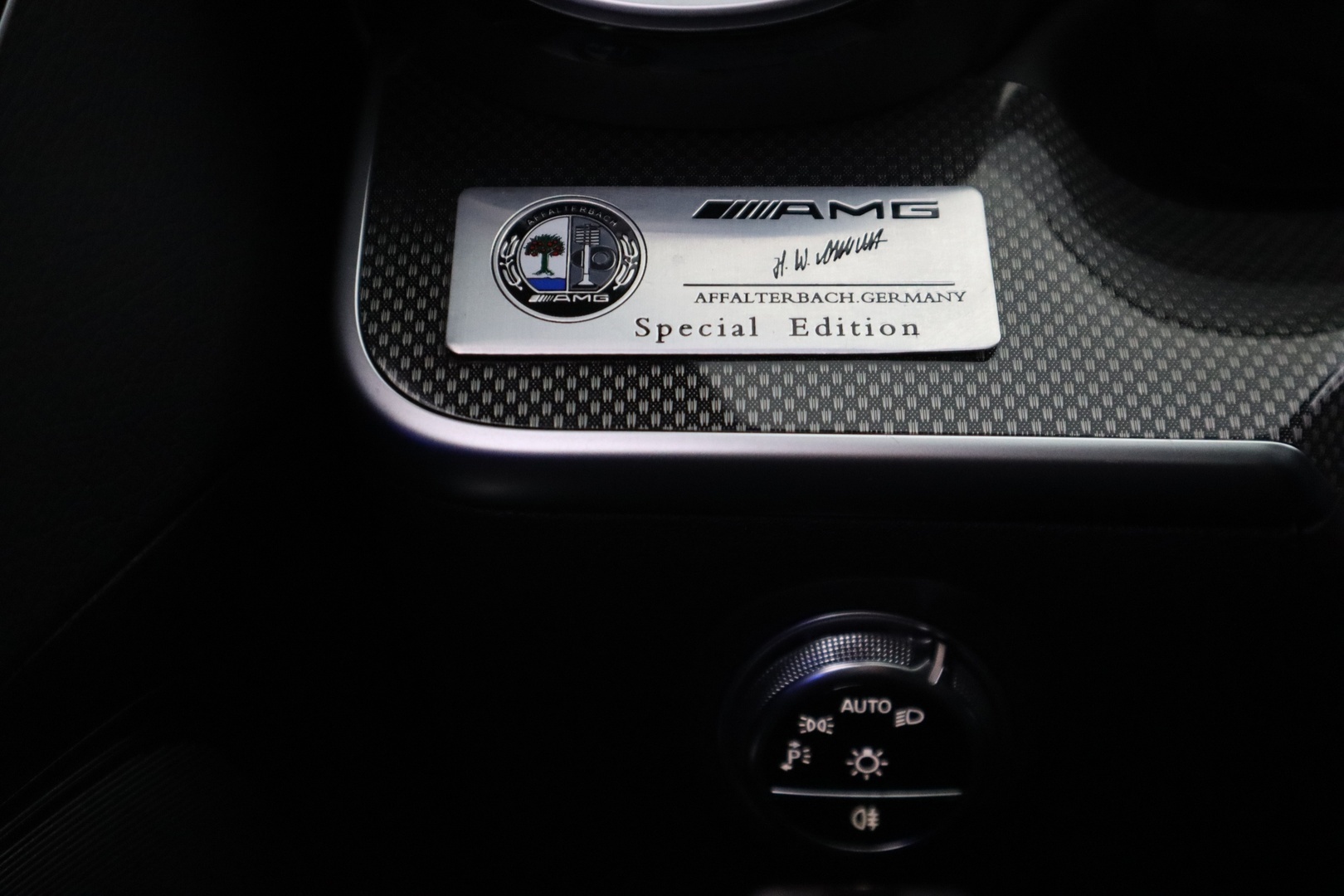 MERCEDES-BENZ C 2022