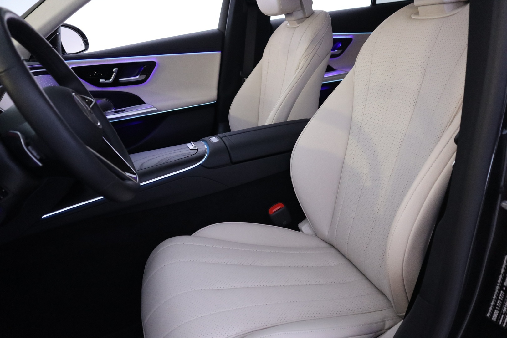 MERCEDES-BENZ E 2024