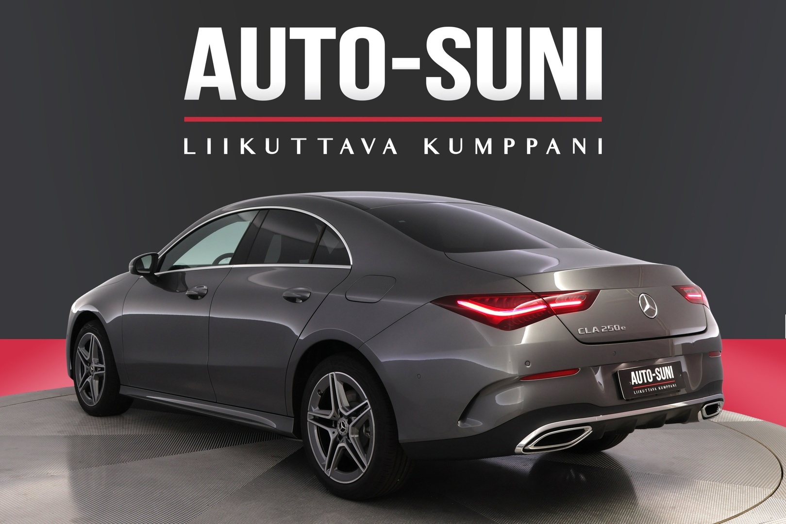 MERCEDES-BENZ CLA 2025