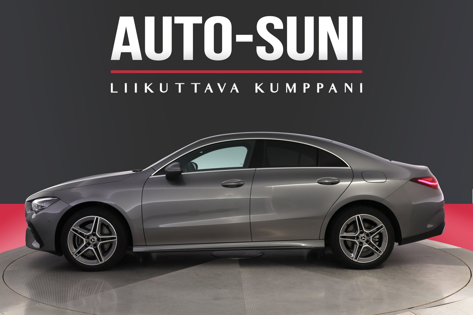 MERCEDES-BENZ CLA 2025