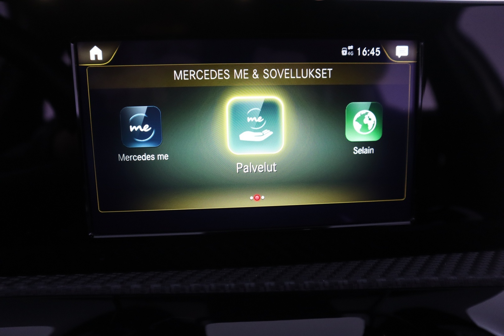 MERCEDES-BENZ A 2019