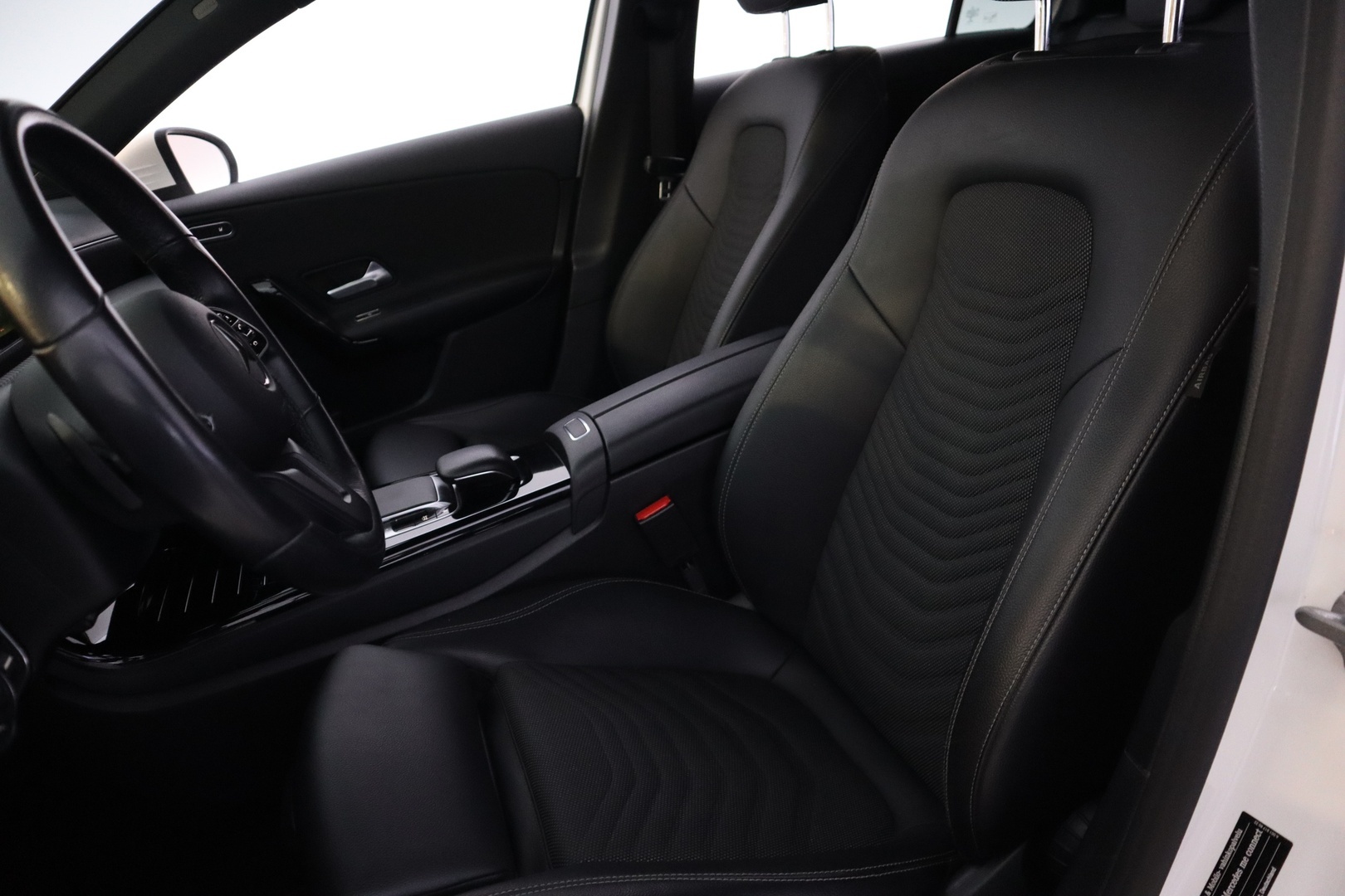 MERCEDES-BENZ A 2019