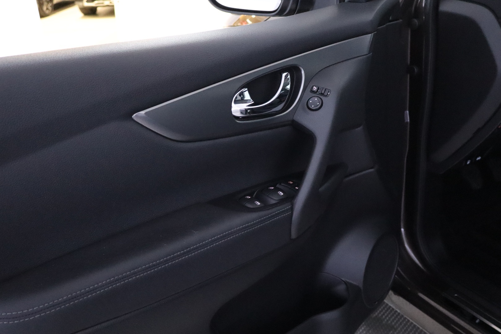 NISSAN Qashqai 2019