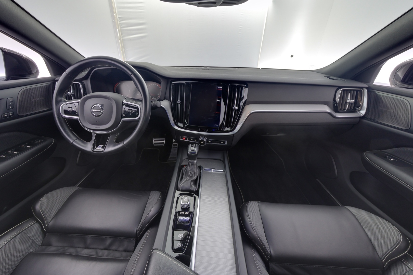 VOLVO S60 2019