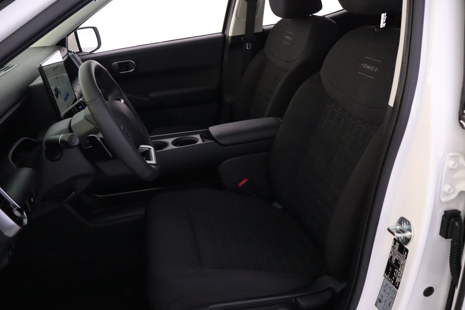 HYUNDAI IONIQ 3 2026