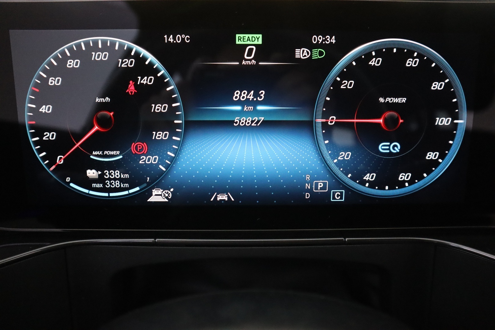 MERCEDES-BENZ EQC 2022