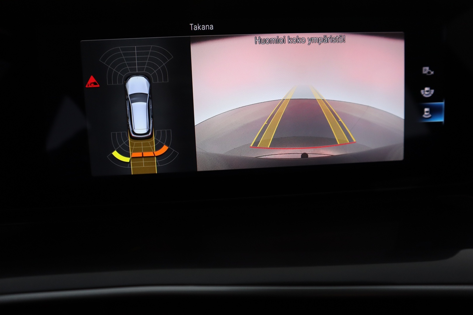 MERCEDES-BENZ EQC 2022