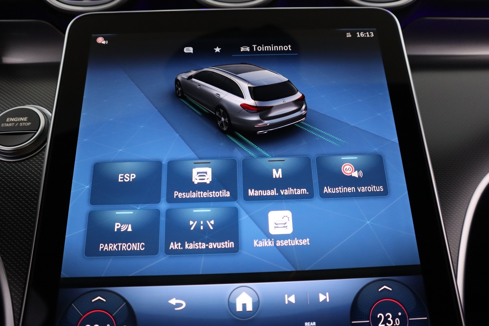 MERCEDES-BENZ C 2024