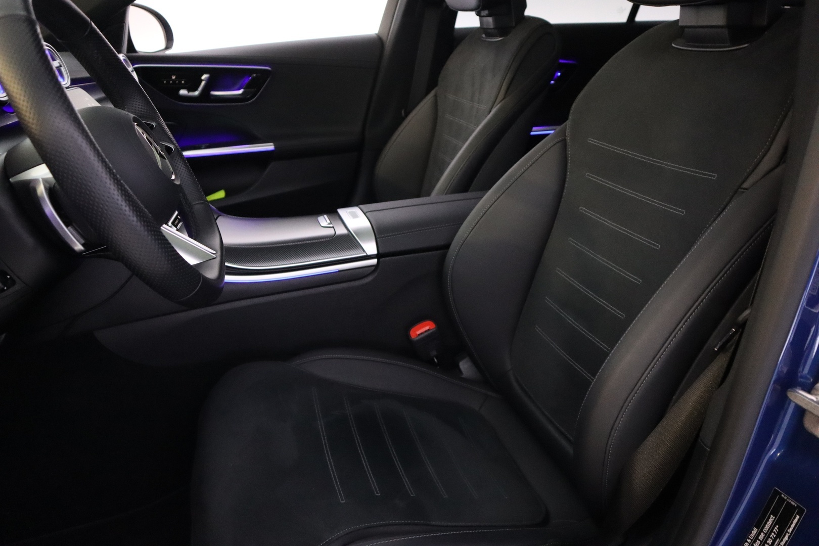 MERCEDES-BENZ C 2024