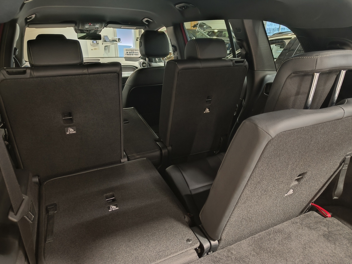 MERCEDES-BENZ EQB 2023