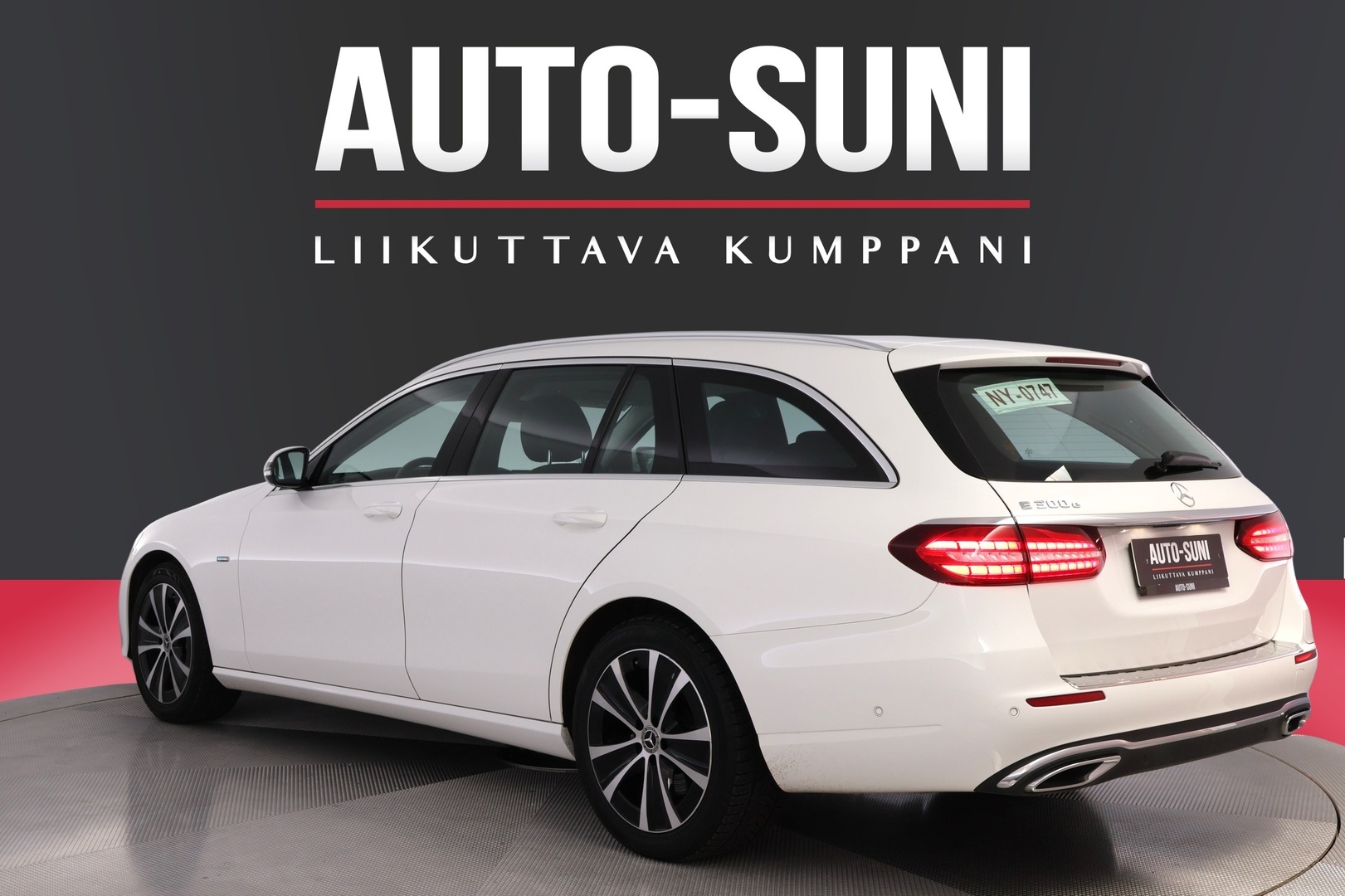 MERCEDES-BENZ E 2021