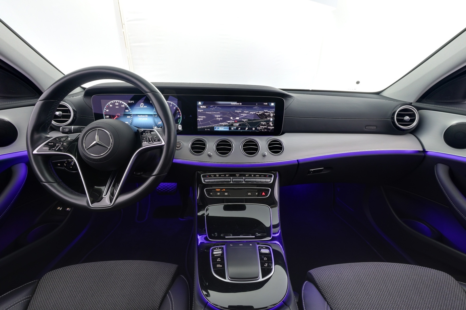 MERCEDES-BENZ E 2021