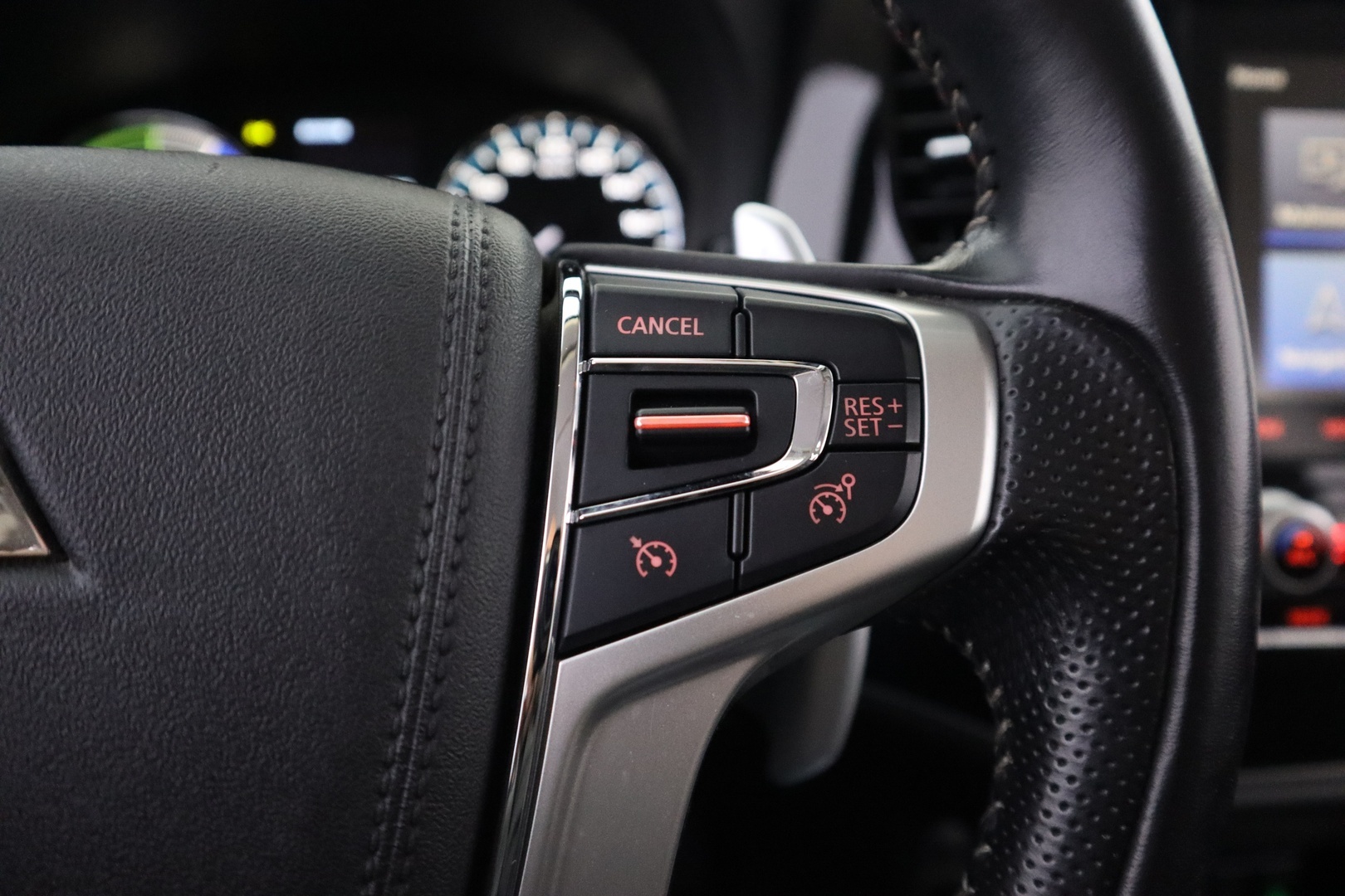 MITSUBISHI Outlander PHEV 2020