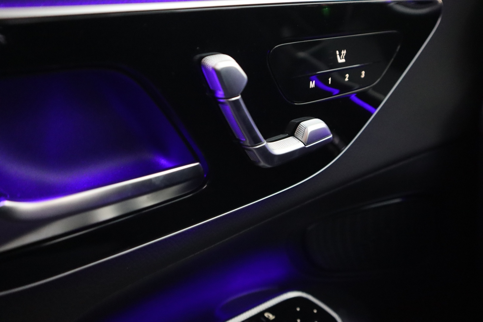 MERCEDES-BENZ GLC 2026