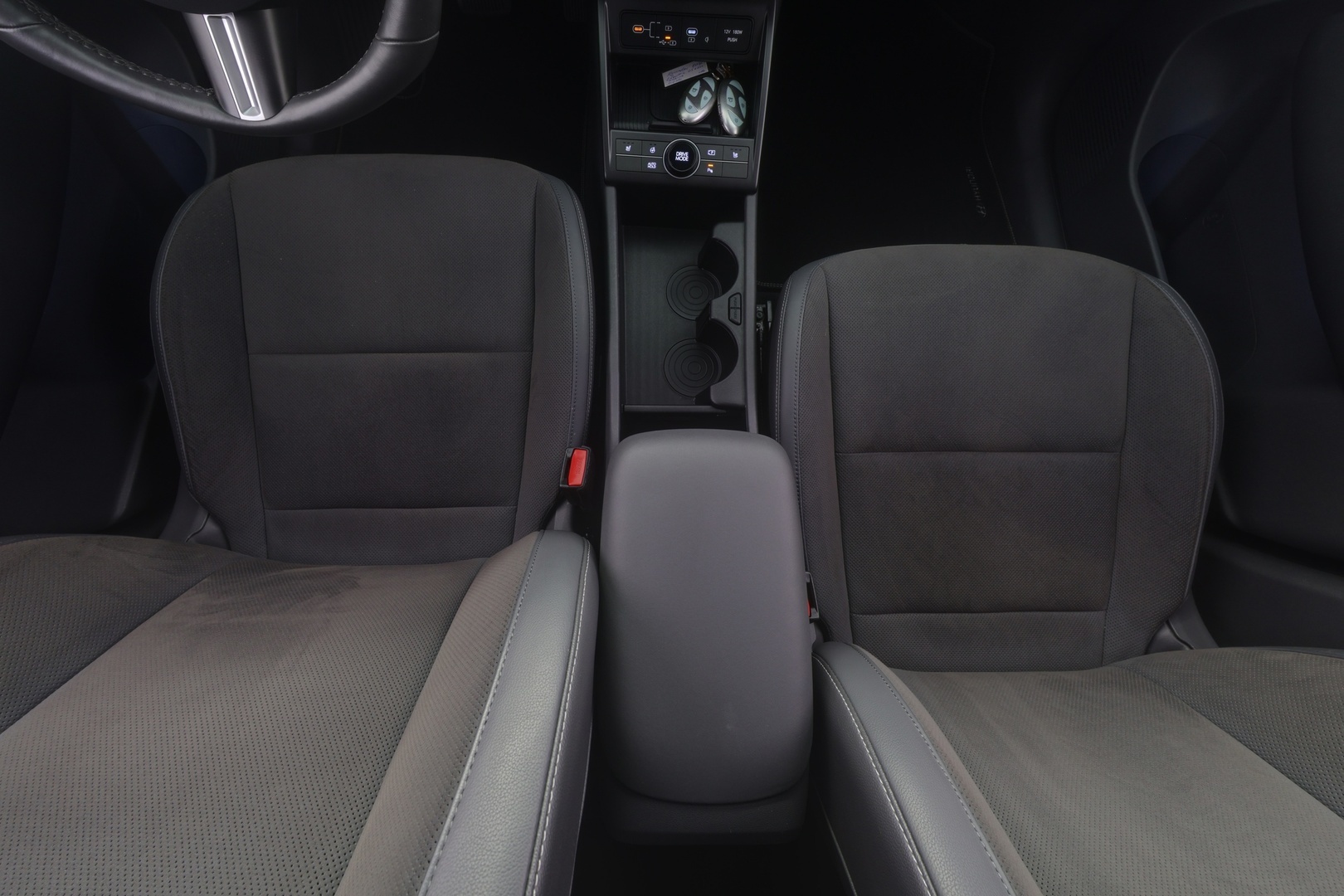 HYUNDAI KONA Electric 2024