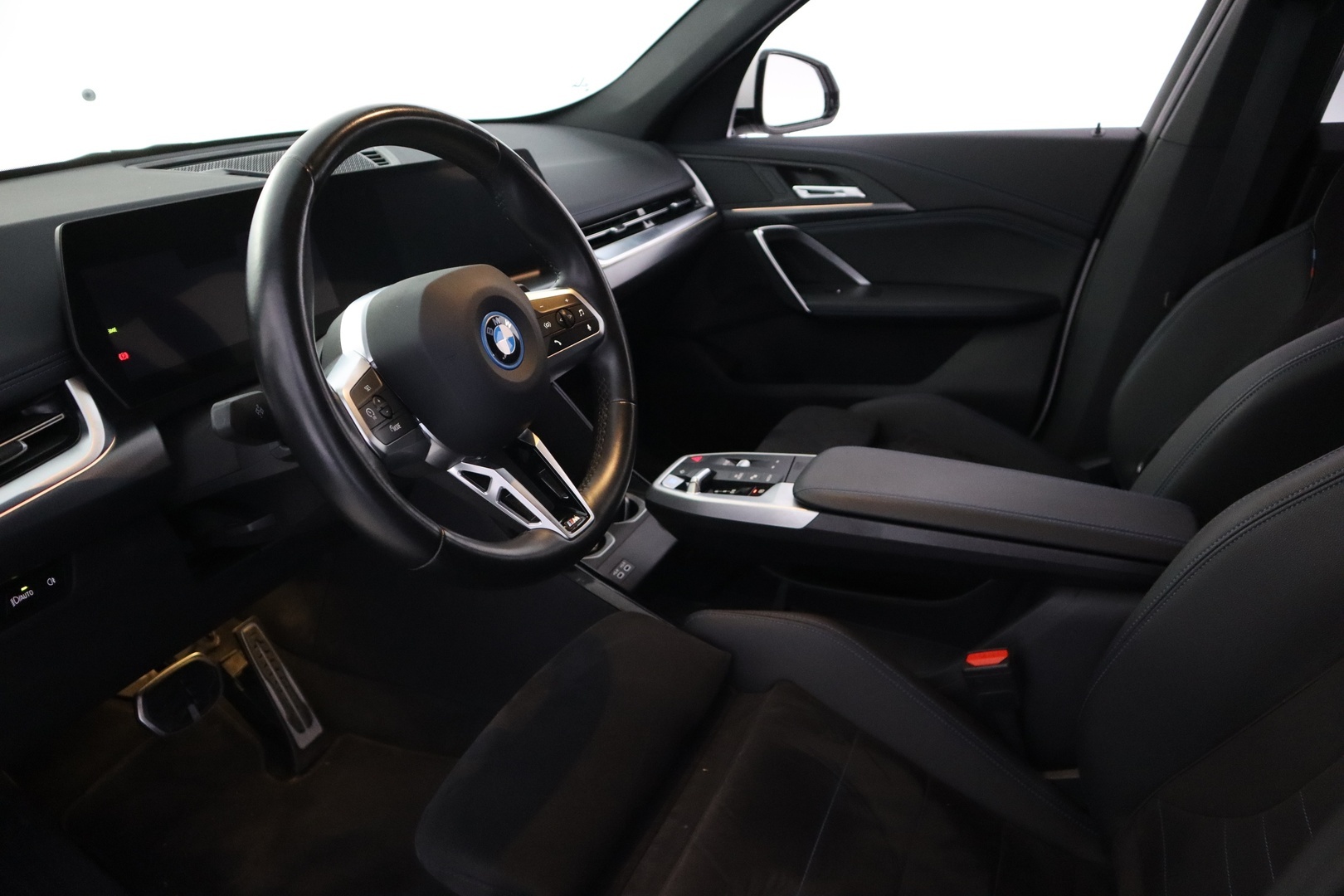 BMW iX1 2023