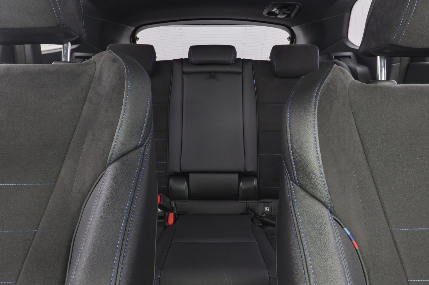 BMW iX1 2023