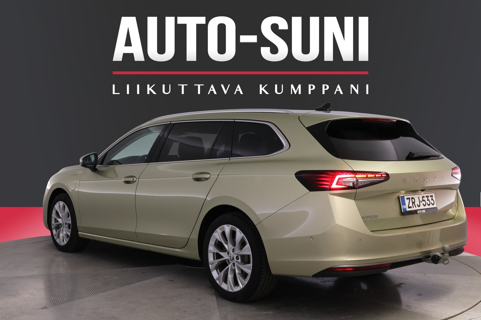 SKODA Superb 2024