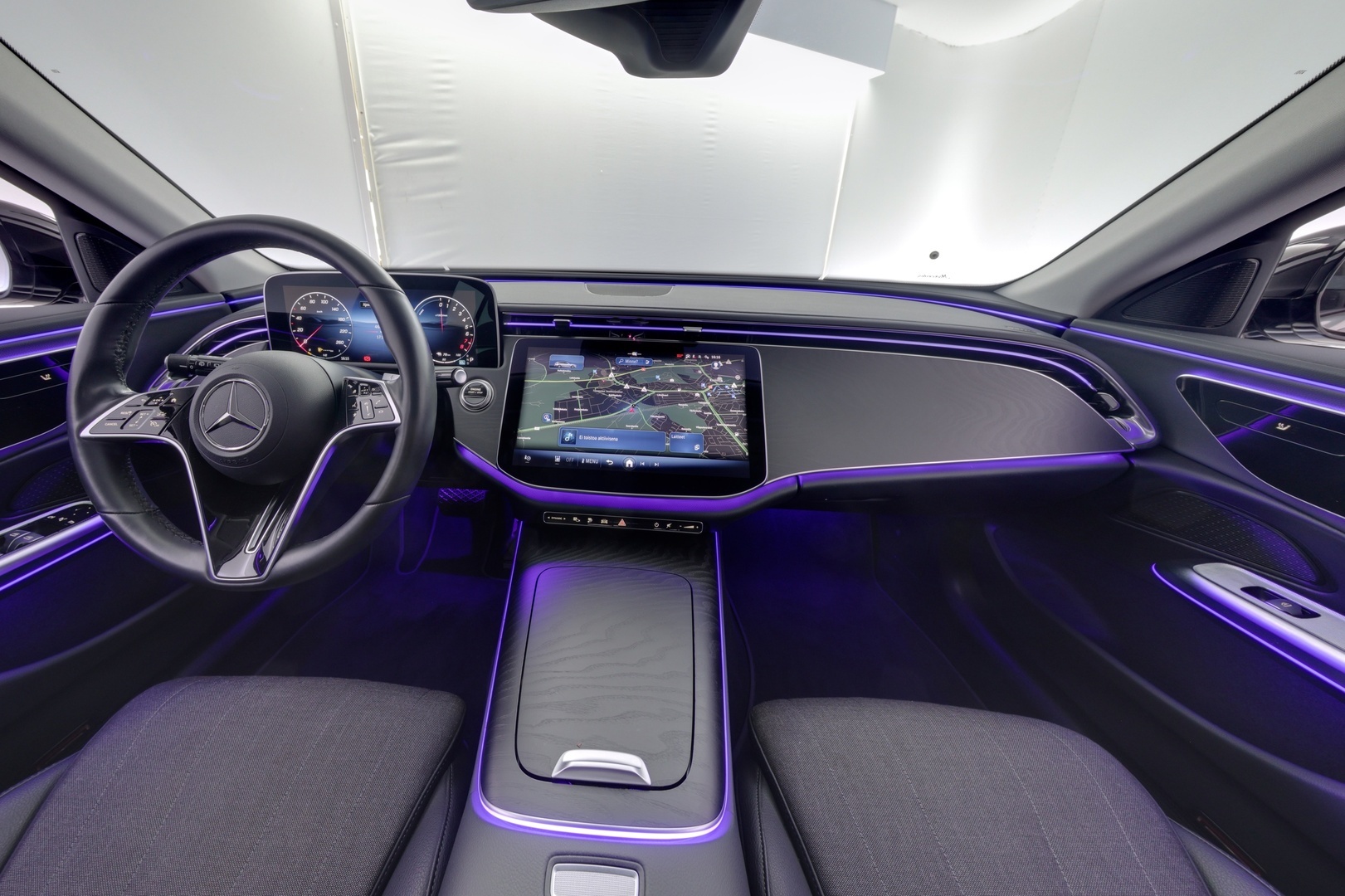 MERCEDES-BENZ E 7