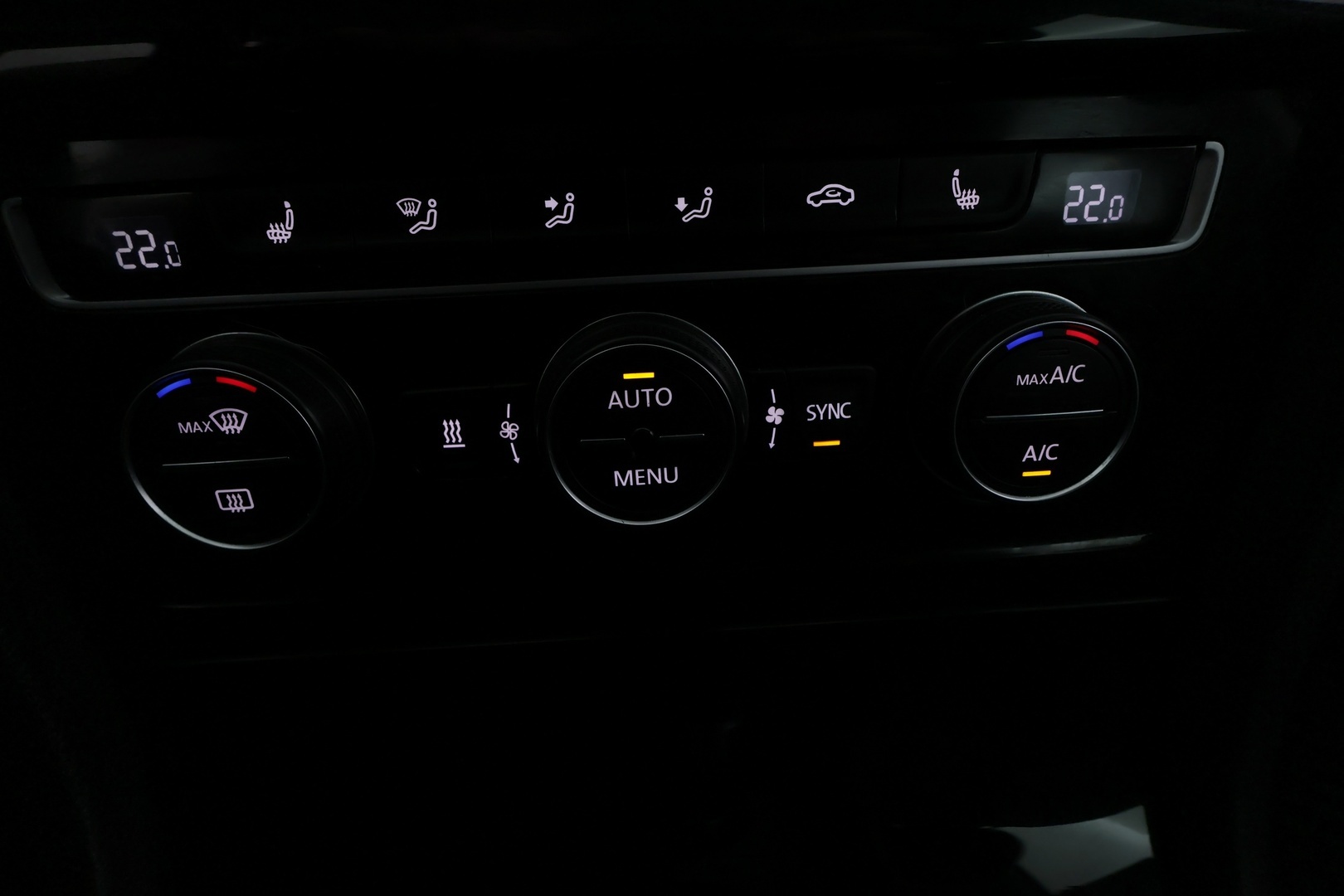 VOLKSWAGEN Golf 2016