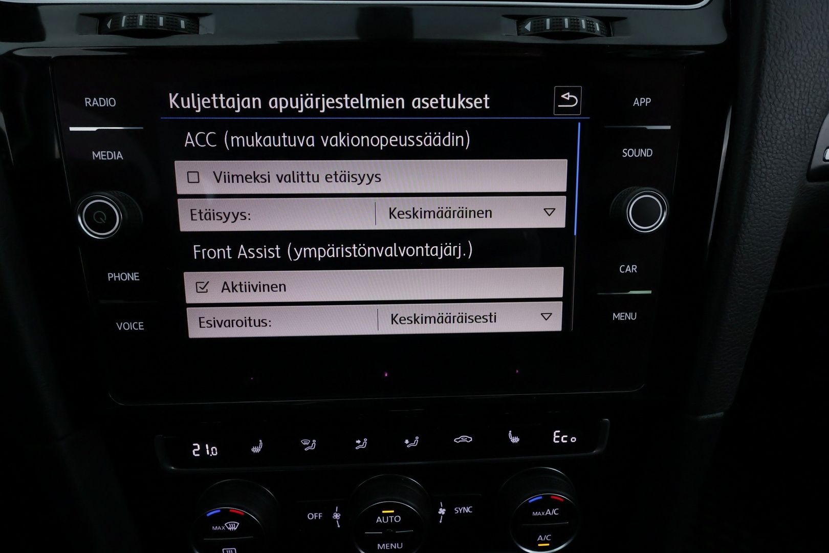 VOLKSWAGEN Golf 2020