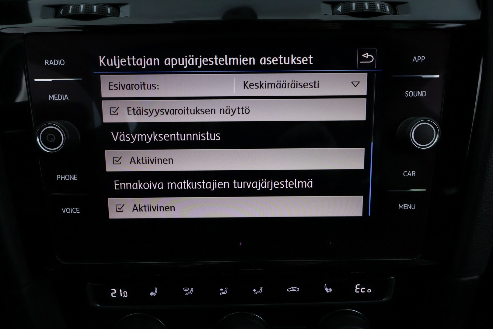 VOLKSWAGEN Golf 2020