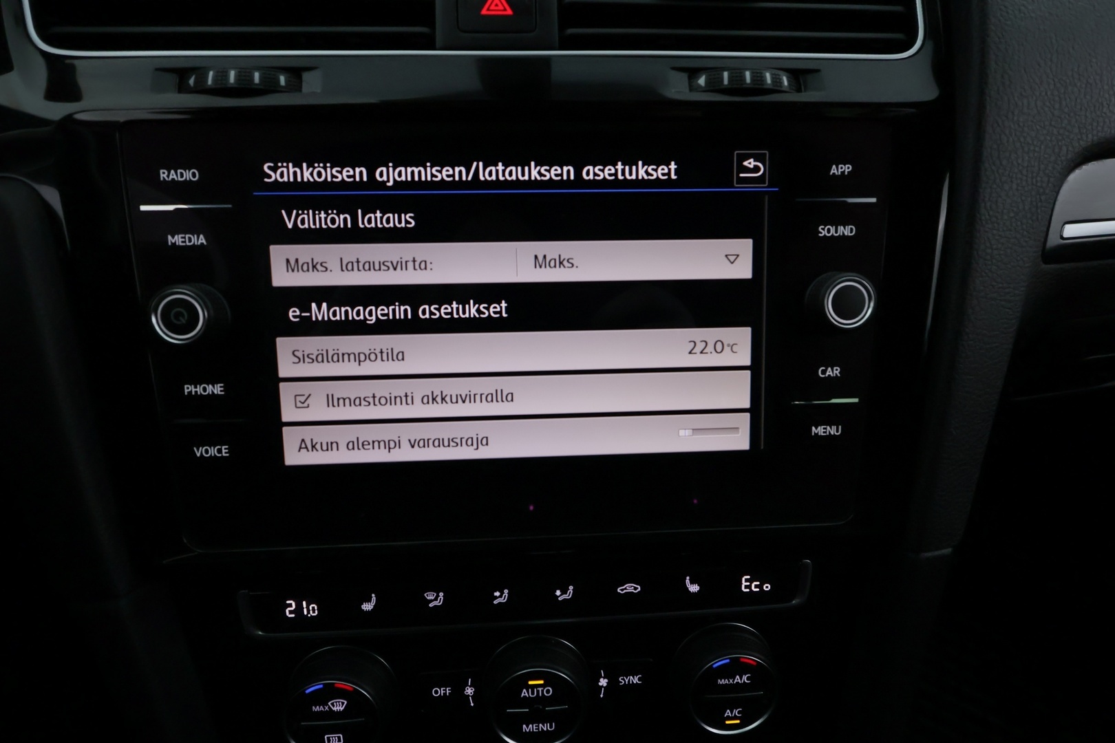 VOLKSWAGEN Golf 2020