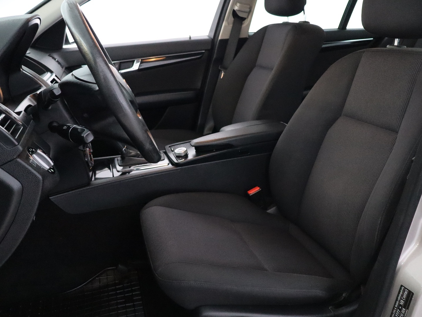 MERCEDES-BENZ C 2009