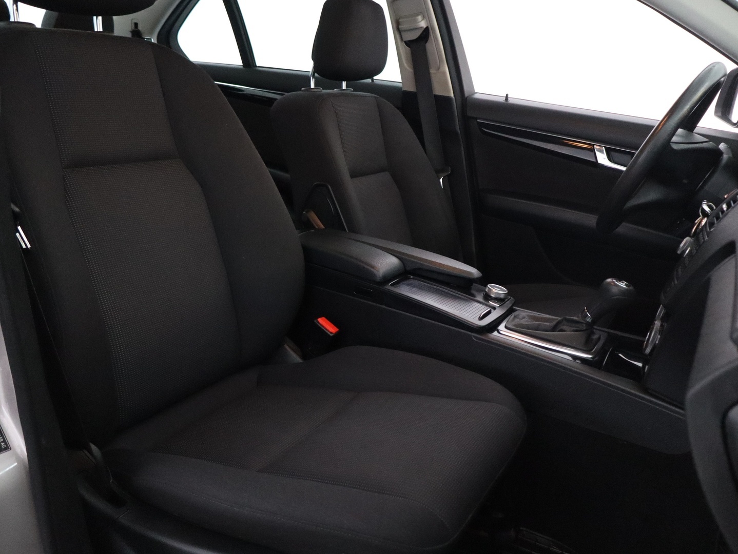 MERCEDES-BENZ C 2009