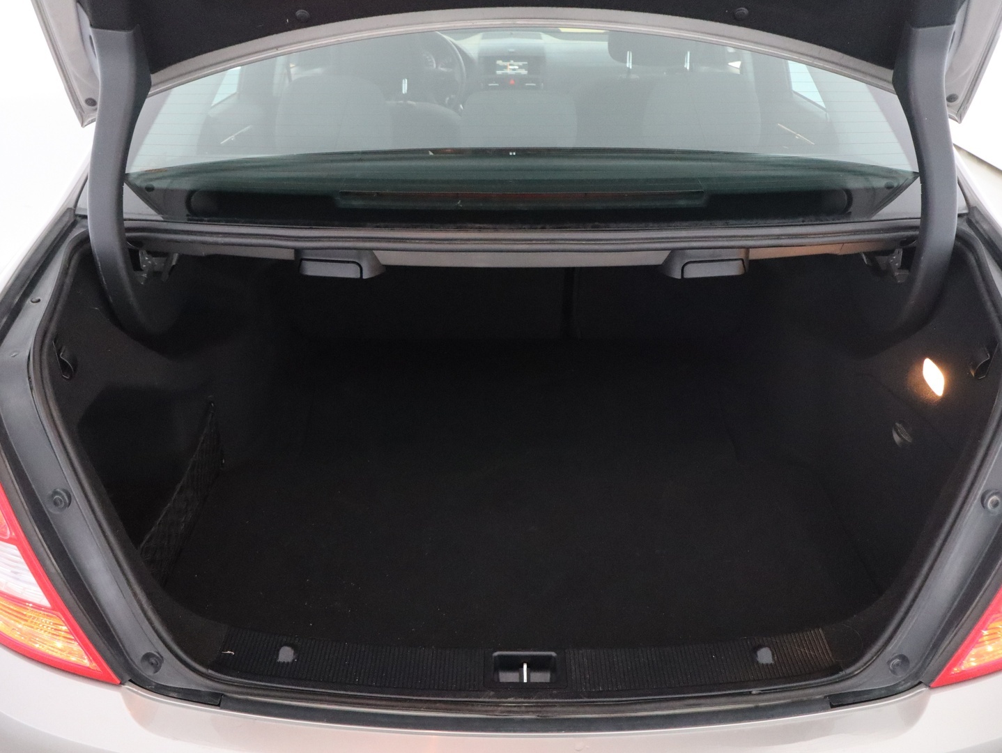 MERCEDES-BENZ C 2009