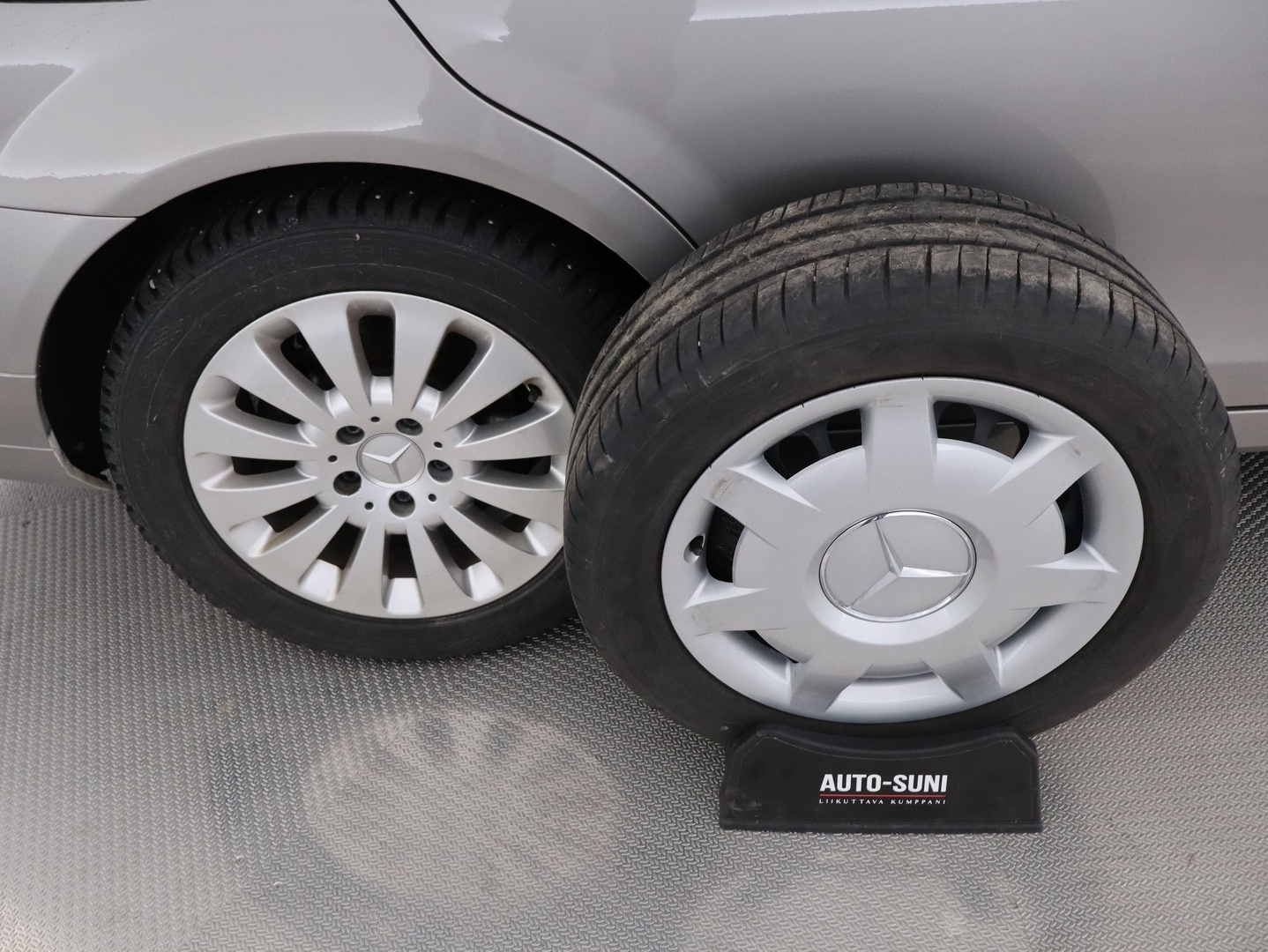 MERCEDES-BENZ C 2009