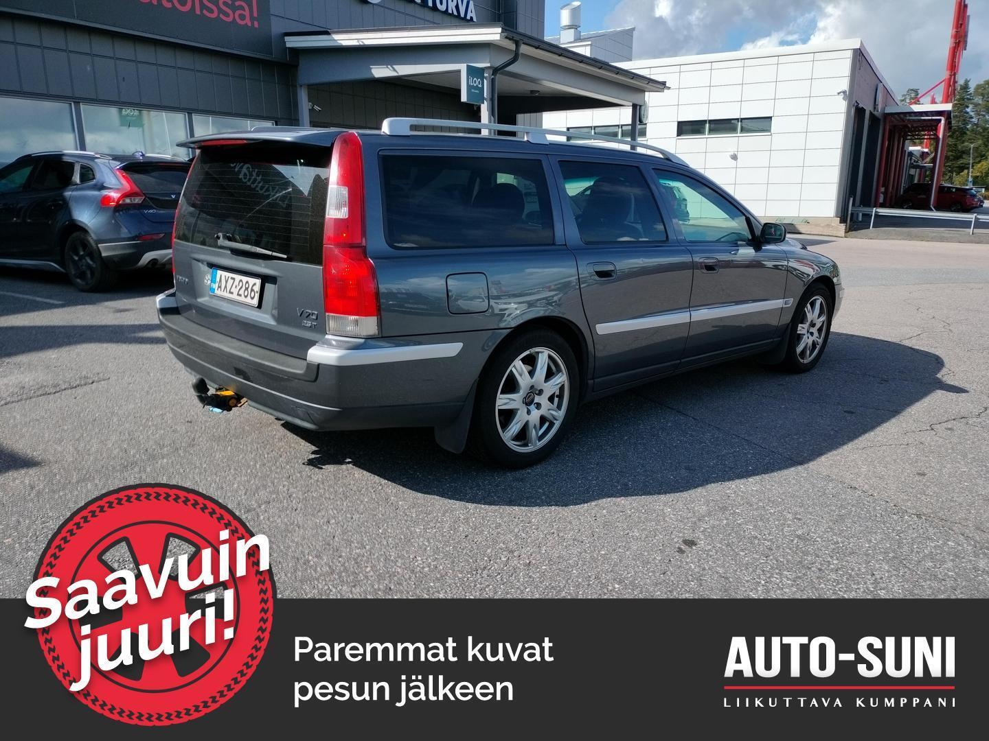 VOLVO V70 2003