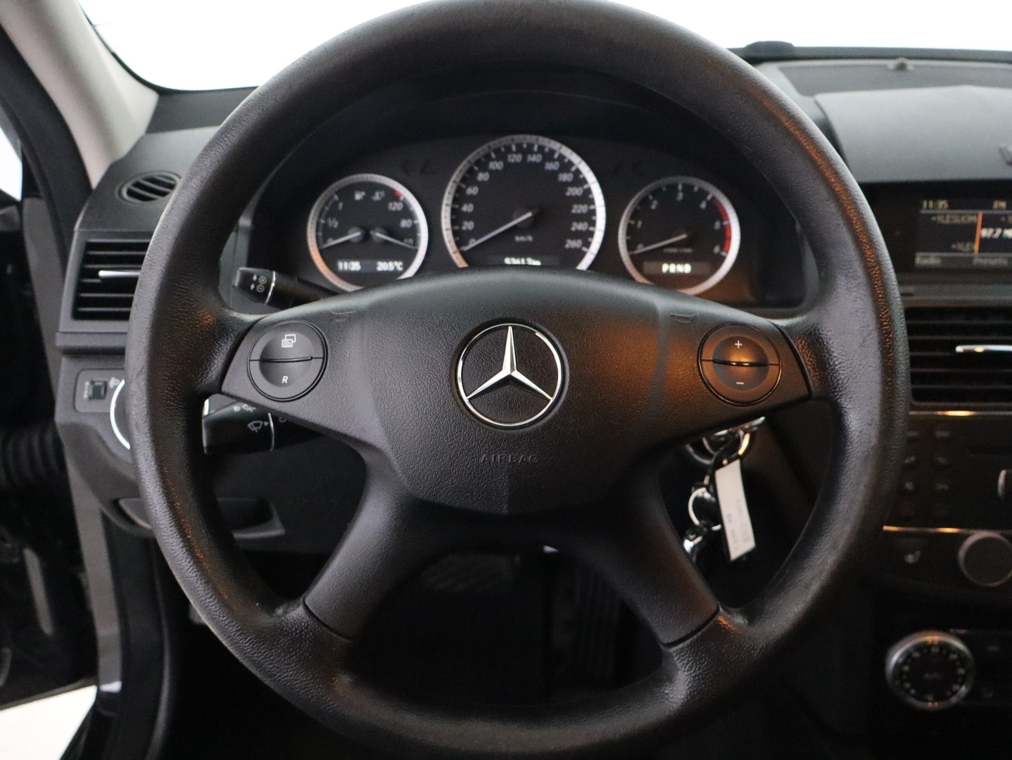 MERCEDES-BENZ C 2008