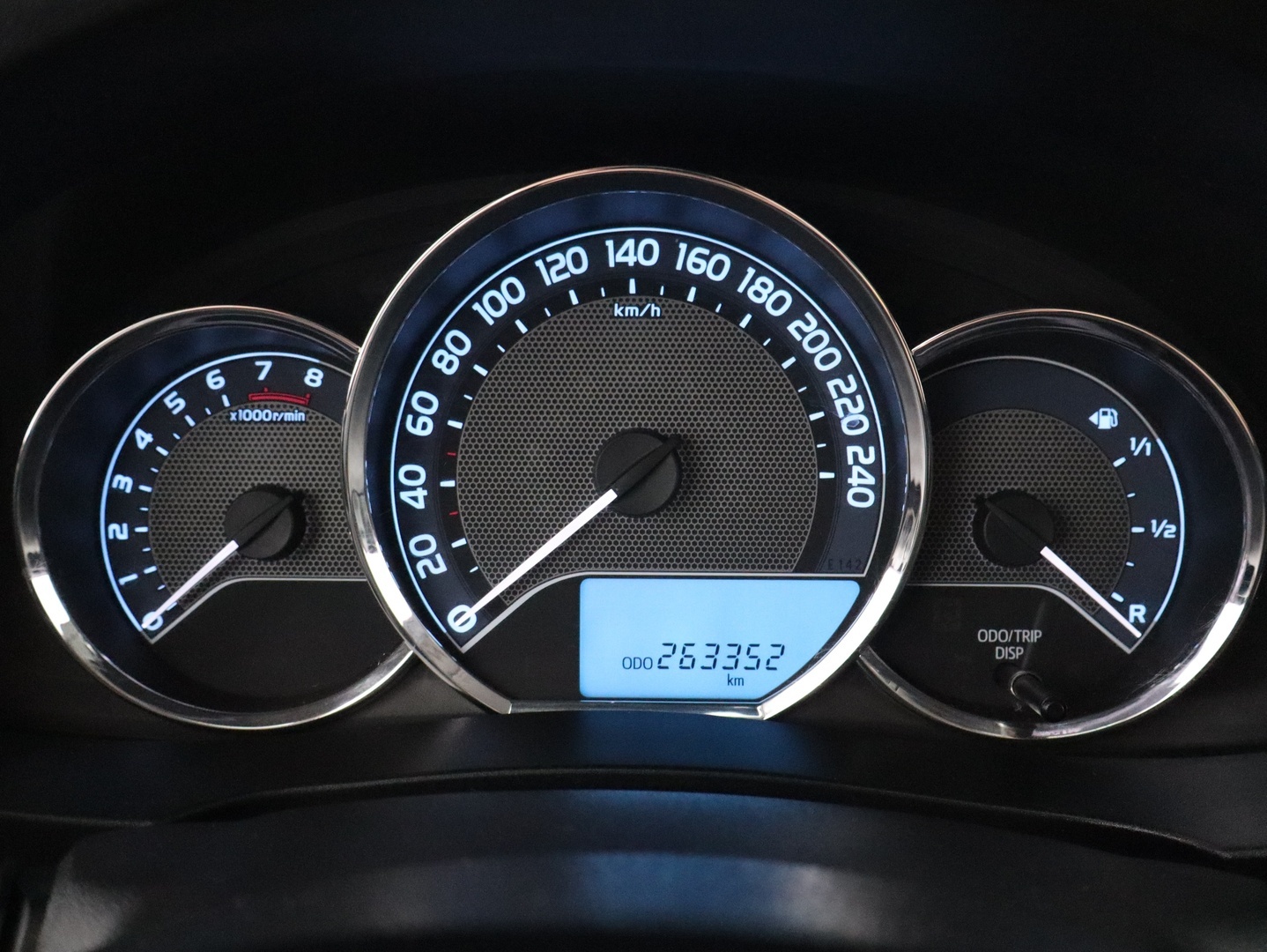 TOYOTA Corolla 2014