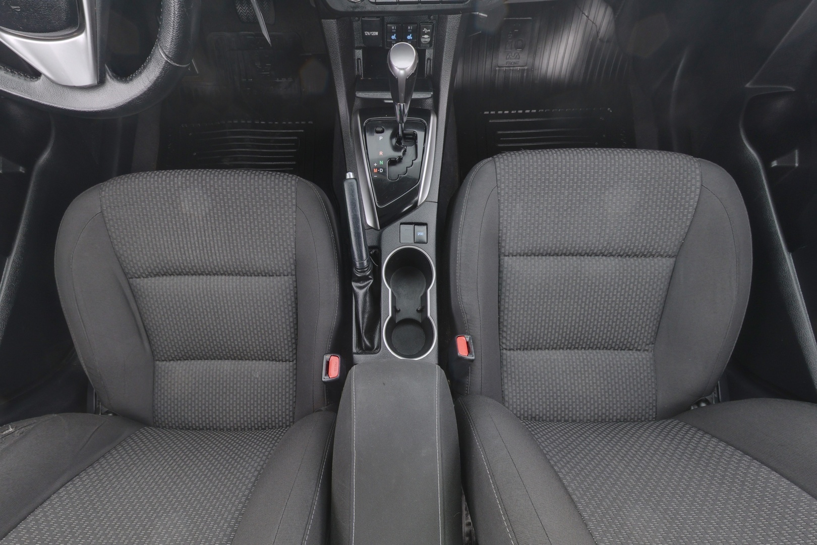 TOYOTA Corolla 2014