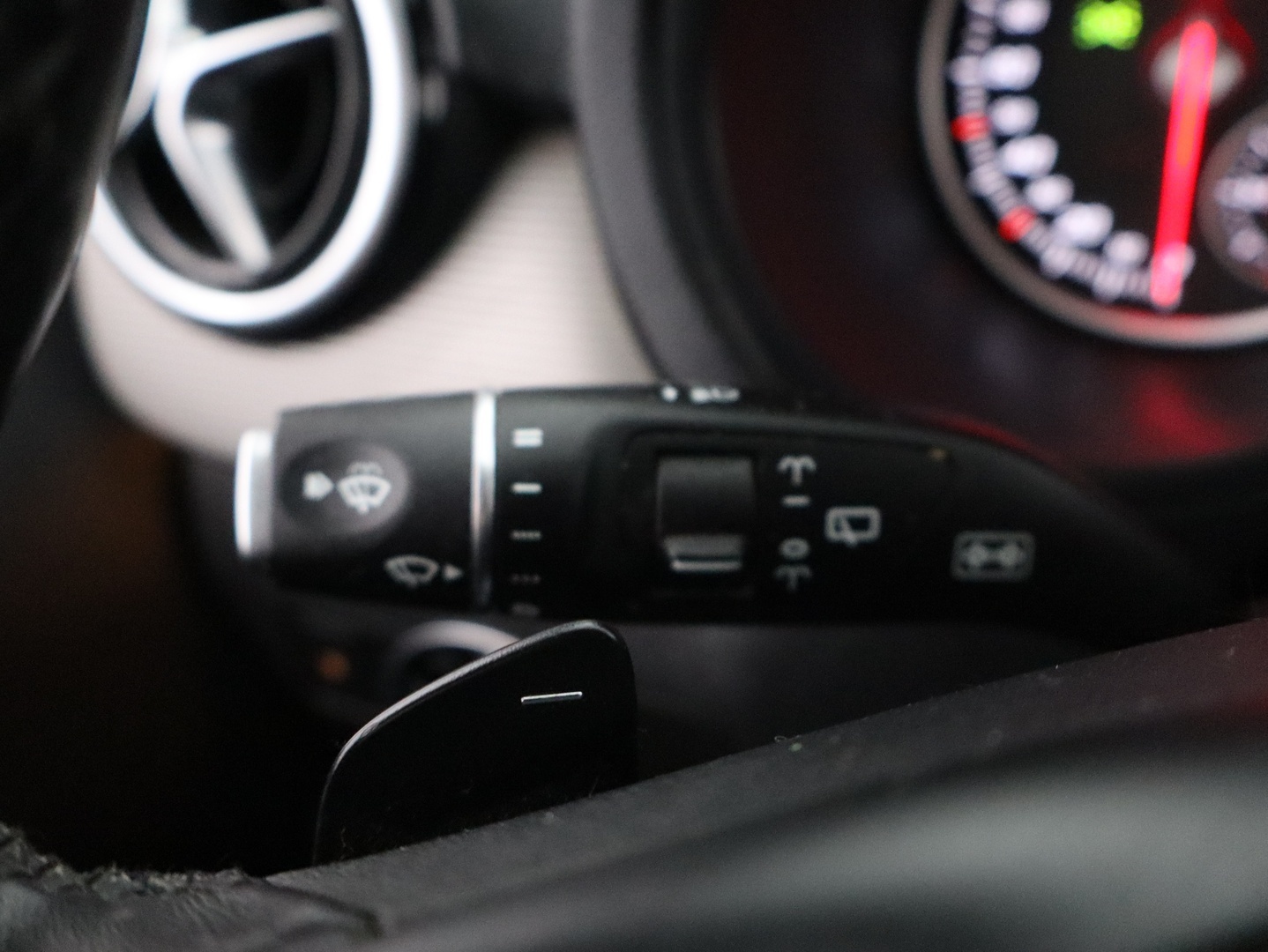 MERCEDES-BENZ B 2015