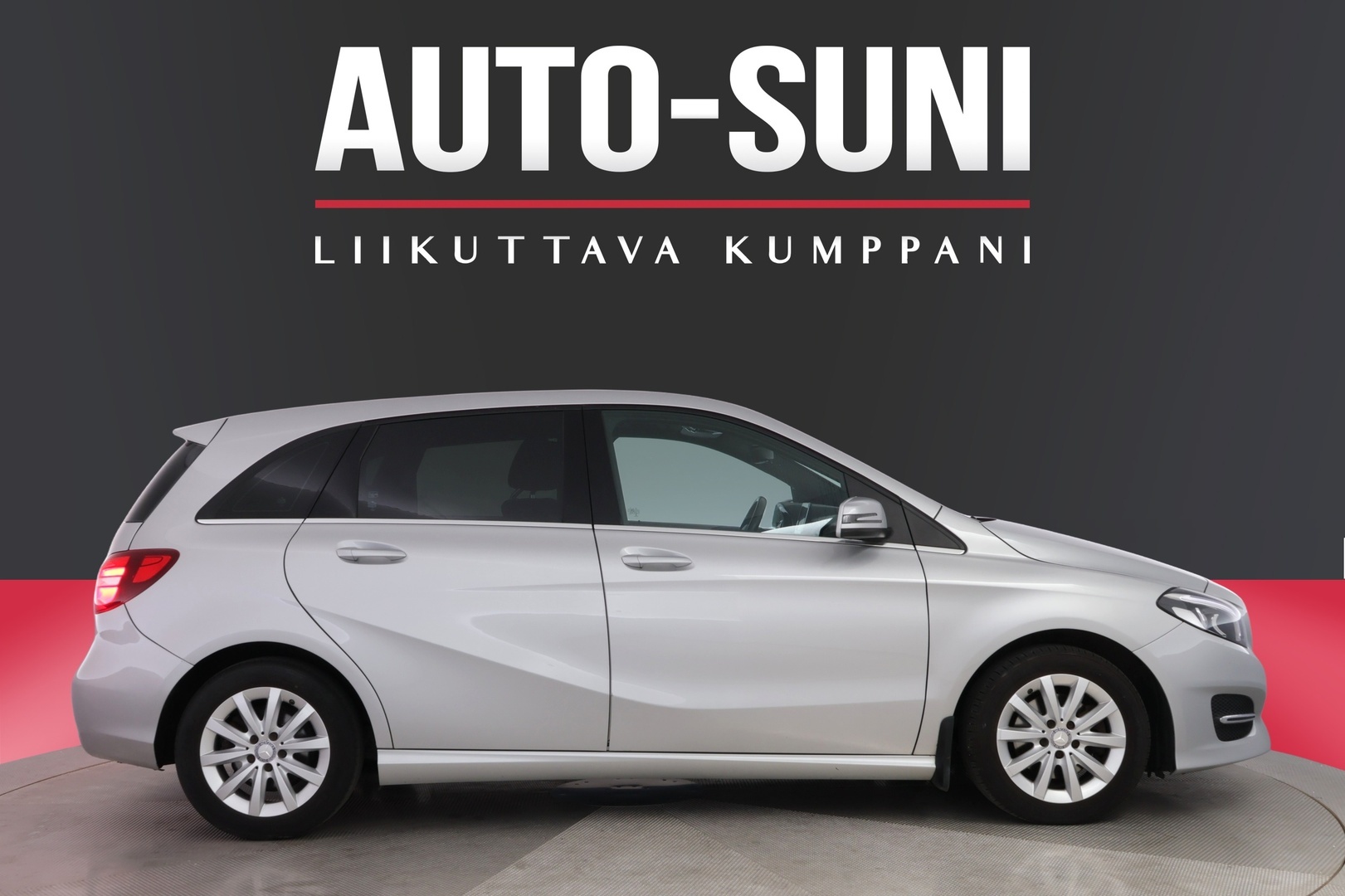 MERCEDES-BENZ B 2015