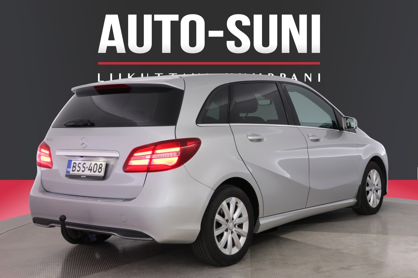 MERCEDES-BENZ B 2015