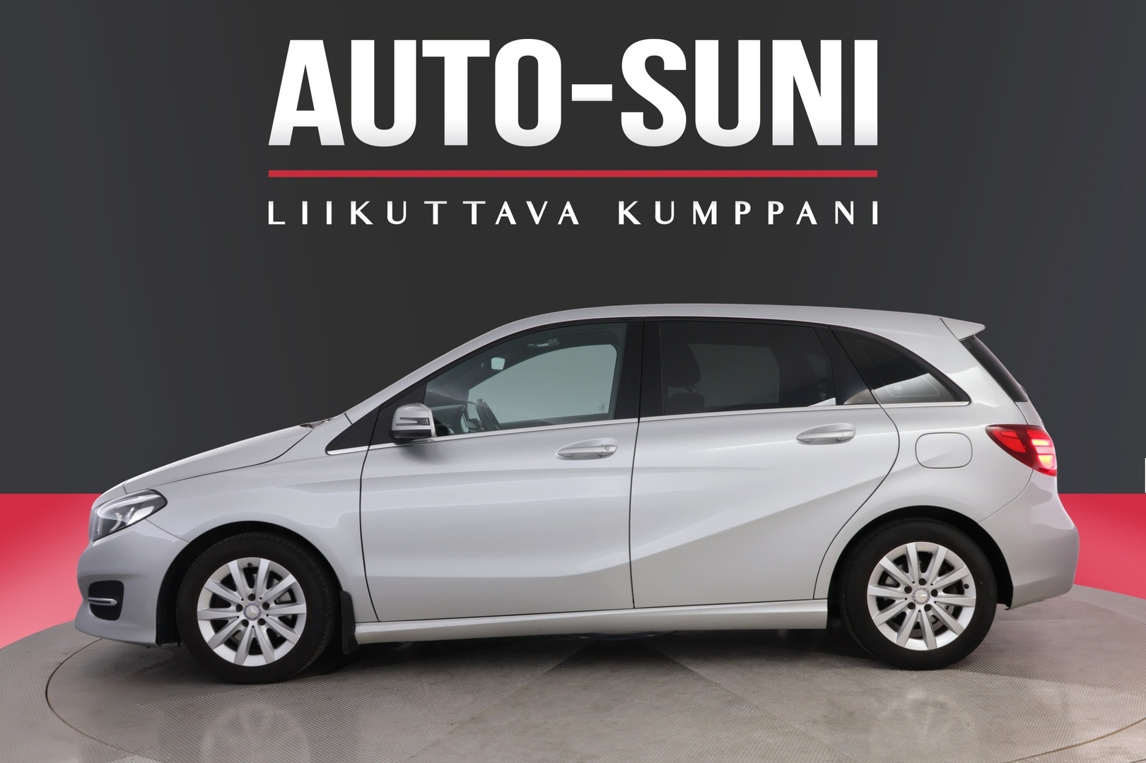 MERCEDES-BENZ B 2015