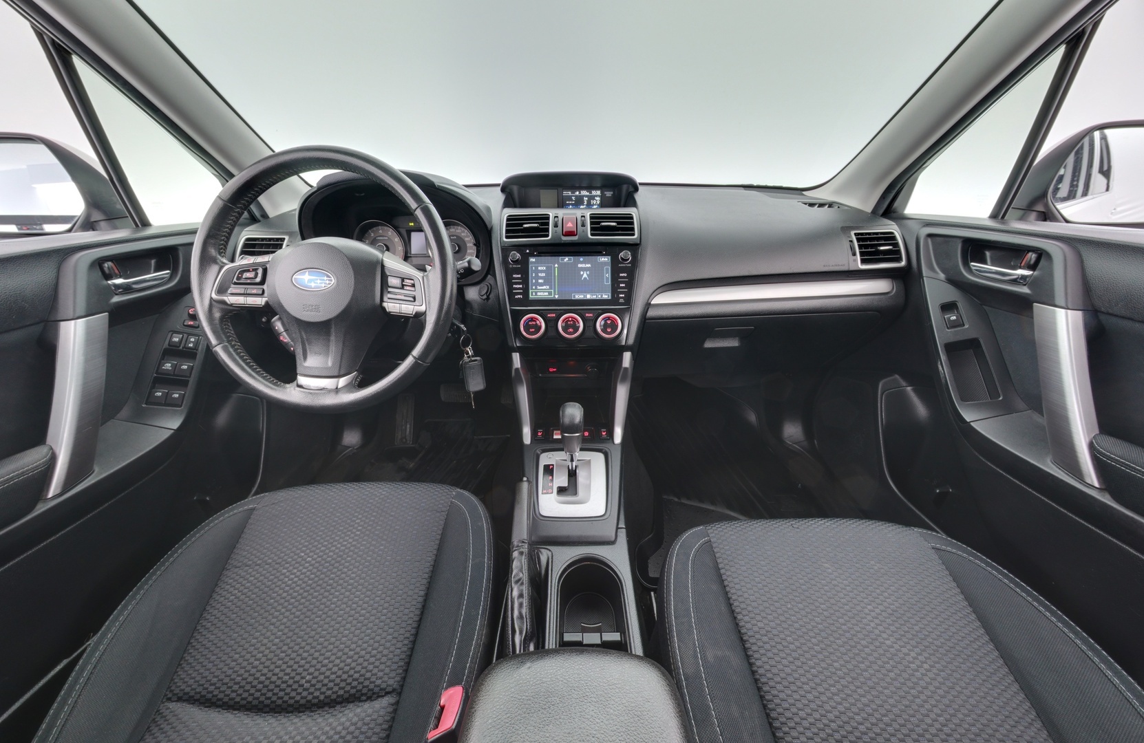 SUBARU Forester 2015