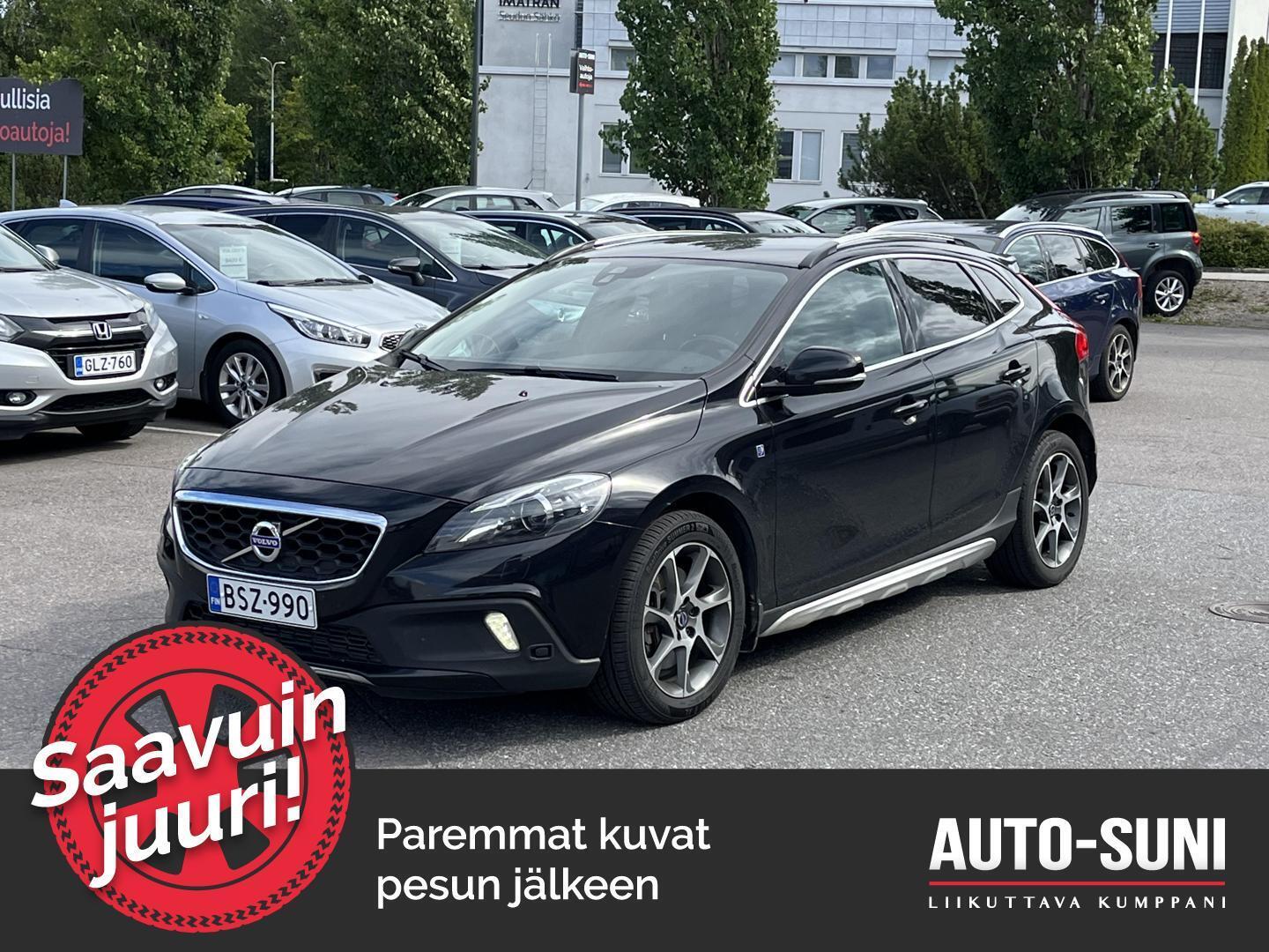 VOLVO V40 Cross Country 2015