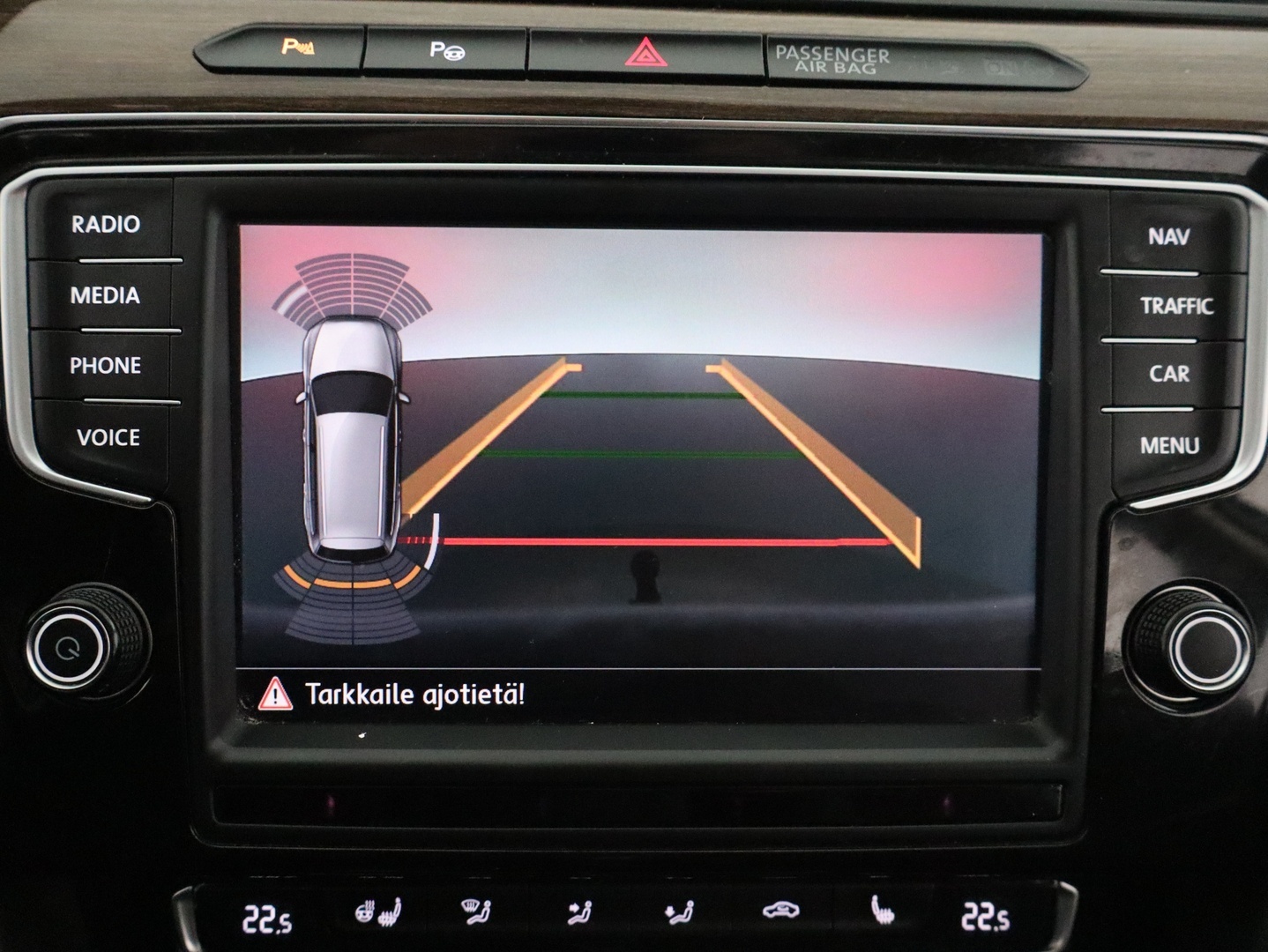 VOLKSWAGEN Passat 2016