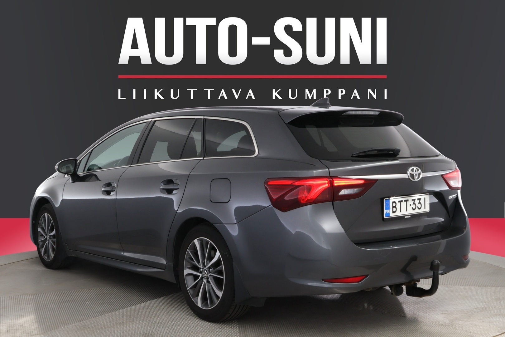 TOYOTA Avensis 2016